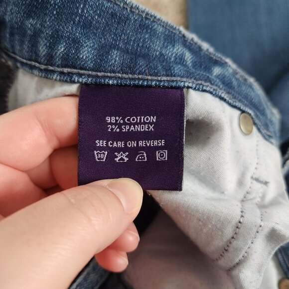 Vigoss Fit/Straight Leg Light Wash Blue Studded Jeans - Picture 8 of 11